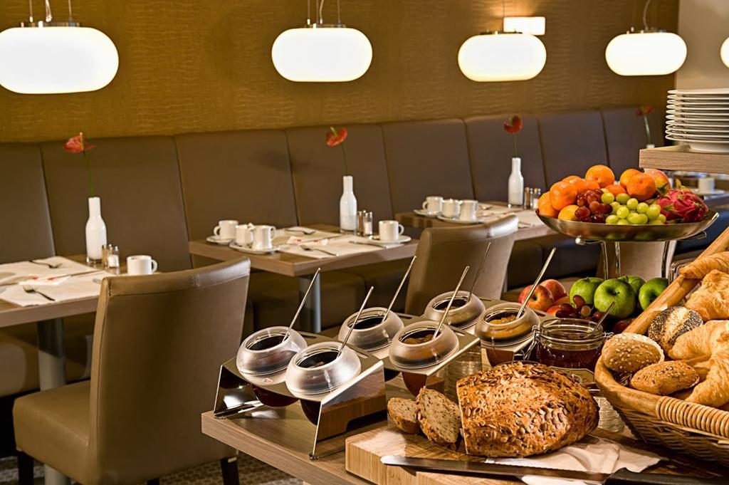 Hotel Conti Duisburg - Partner Of Sorat Hotels Restaurante foto